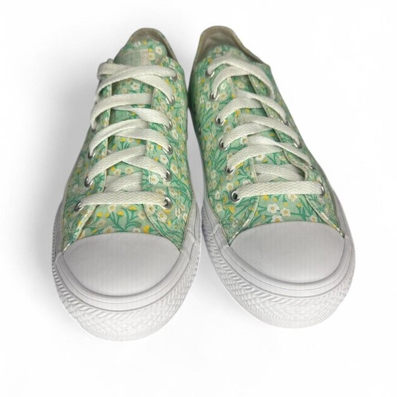 Floral Green and White Women's Sneakers - Picture 3 of 8